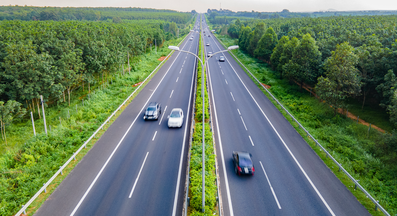 Phân làn riêng cho xe chạy 120 km/h cao tốc TPHCM - Long Thành - Dầu Giây - Ảnh 1.