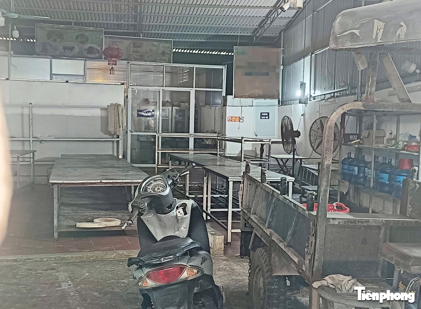 Bên trong công ty cung cấp thịt lợn nhiễm dịch tả lợn Châu Phi vào trường học - Ảnh 5.