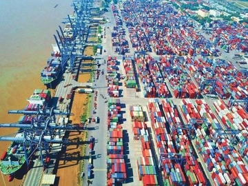 Chiến sự Trung Đông: Áp lực trực tiếp và lớn nhất với kinh tế Việt Nam là gì?