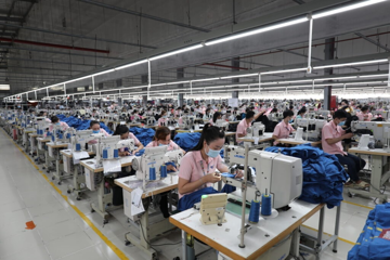 Thị trường chủ lực chững lại, doanh nghiệp dệt may gần 6.000 lao động báo lãi giảm 13% ngay tháng đầu năm