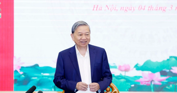 Tổng Bí thư: Công tác chính trị, tư tưởng phải đi trước, mở đường, lấy niềm tin của nhân dân làm thước đo