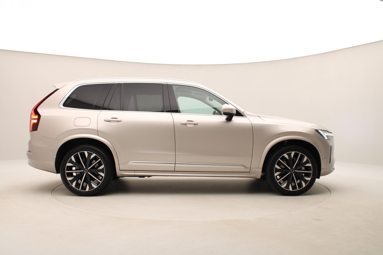volvo-xc90-2026-7-1772578915094-17725789153192085963049.jpg