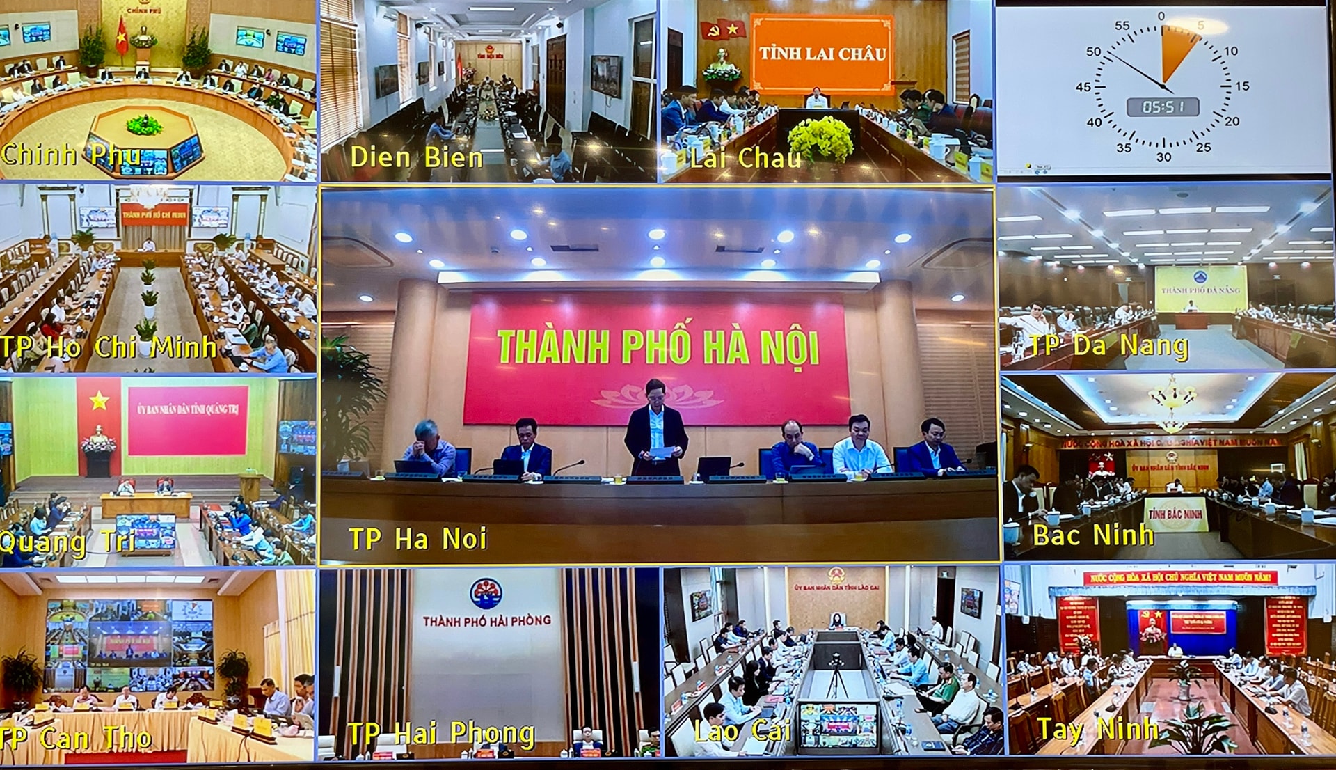 Thủ tướng chủ trì Phiên họp Chính phủ thường kỳ tháng 2/2026- Ảnh 3. Thủ tướng chủ trì Phiên họp Chính phủ thường kỳ tháng 2/2026- Ảnh 3.