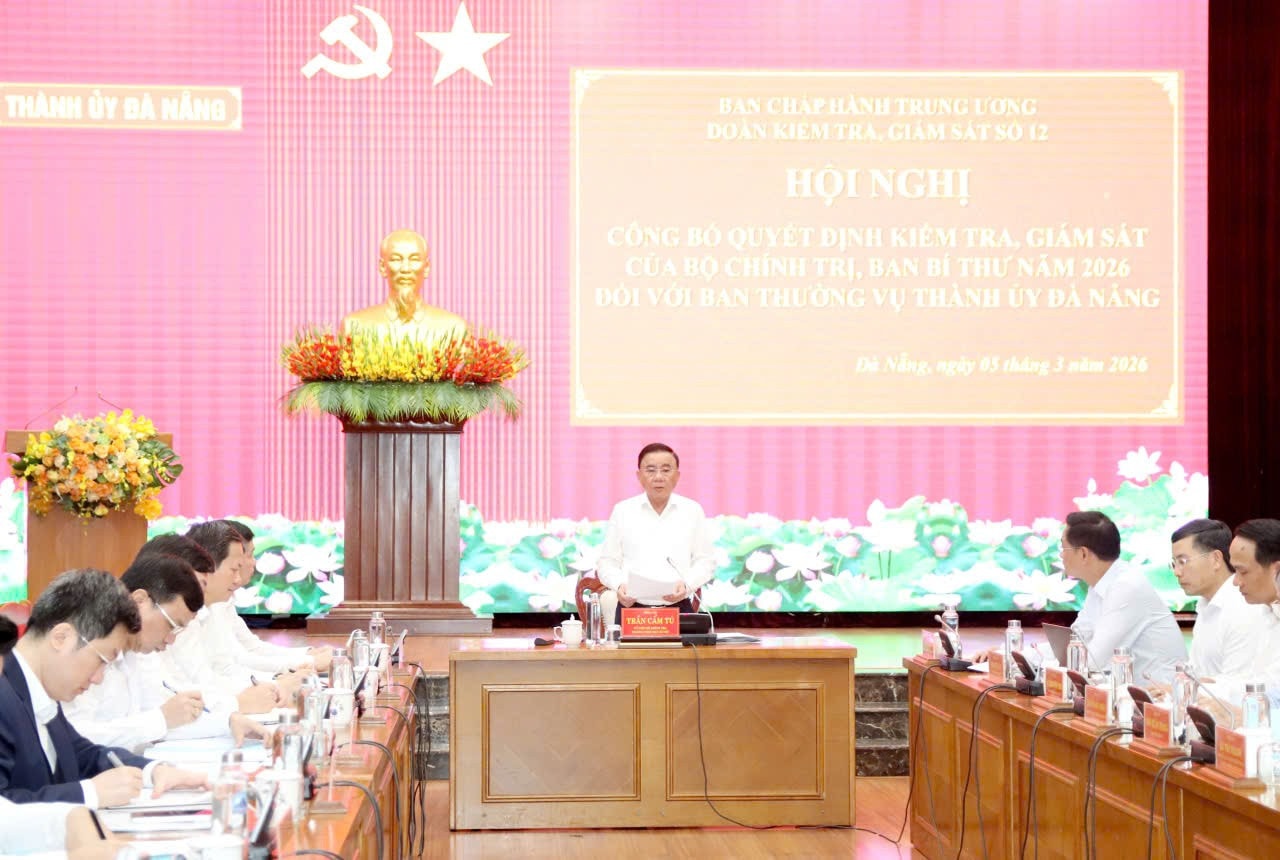 Thường trực Ban Bí thư Trần Cẩm Tú chủ trì hội nghị. 942b4a90df7951270868.jpg