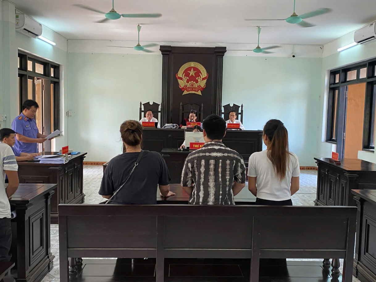 Bà Thái Thị Hồng Vân - Phó Chánh án Tòa dân sự TAND TP.Huế làm thẩm phán, chủ tọa phiên tòa xét xử vụ án