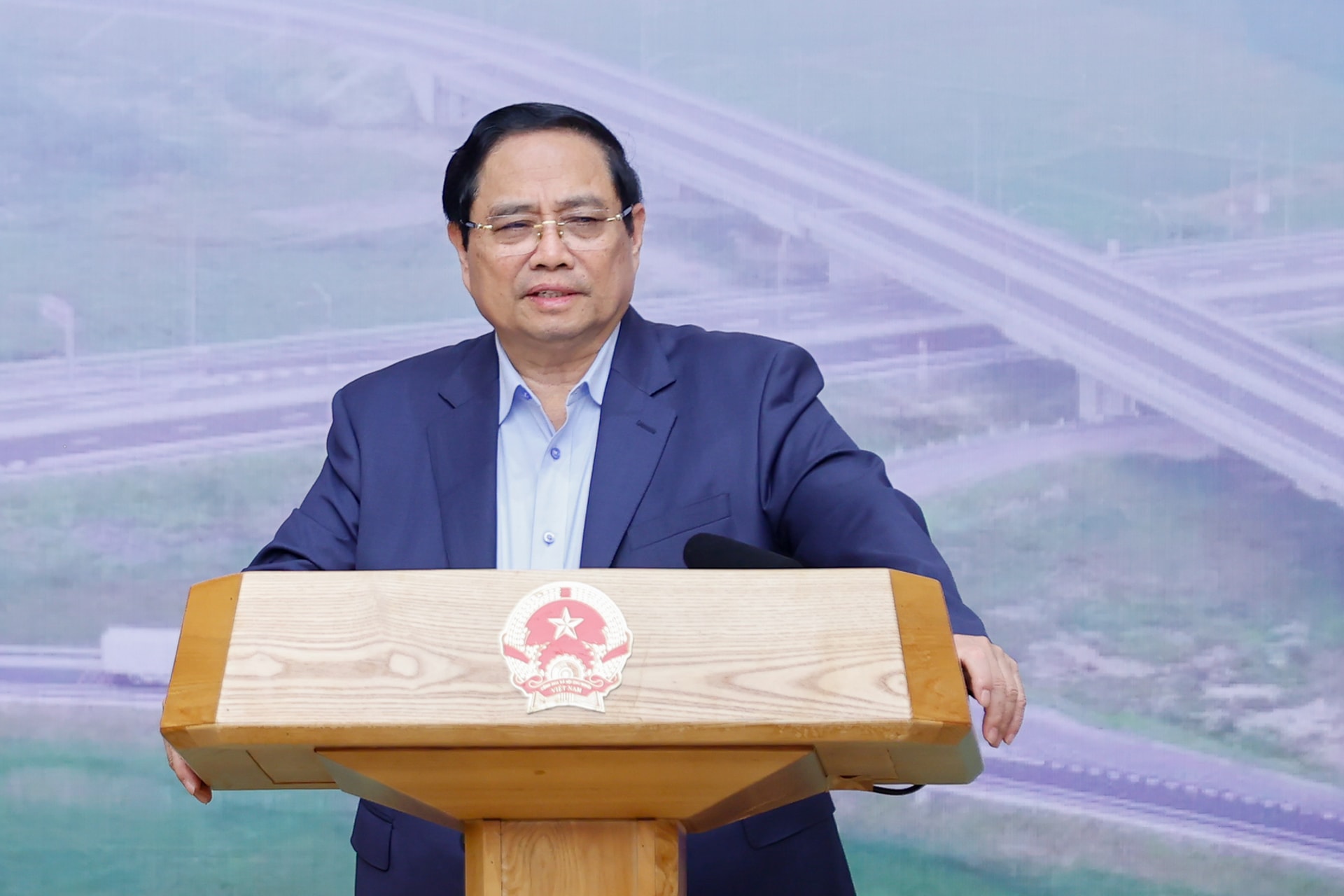Thủ tướng: Tối ưu hóa nguồn lực và hiệu quả các dự án hạ tầng GTVT- Ảnh 1. Thủ tướng: Tối ưu hóa nguồn lực và hiệu quả các dự án hạ tầng GTVT- Ảnh 1.