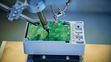 Chưa từng có trong lịch sử: Láng giềng Việt Nam chế tạo chip 1nm nhỏ nhất thế giới, tăng hiệu suất gấp 10 lần, phá vỡ rào cản vật lý tồn tại suốt 70 năm