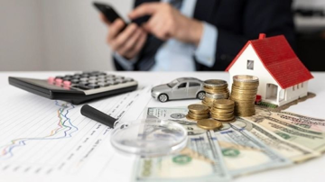 Có 100 triệu trong tay, đầu tư gì năm 2026 để vừa 'ăn ngon ngủ kỹ' vừa sinh lời 15%/năm?