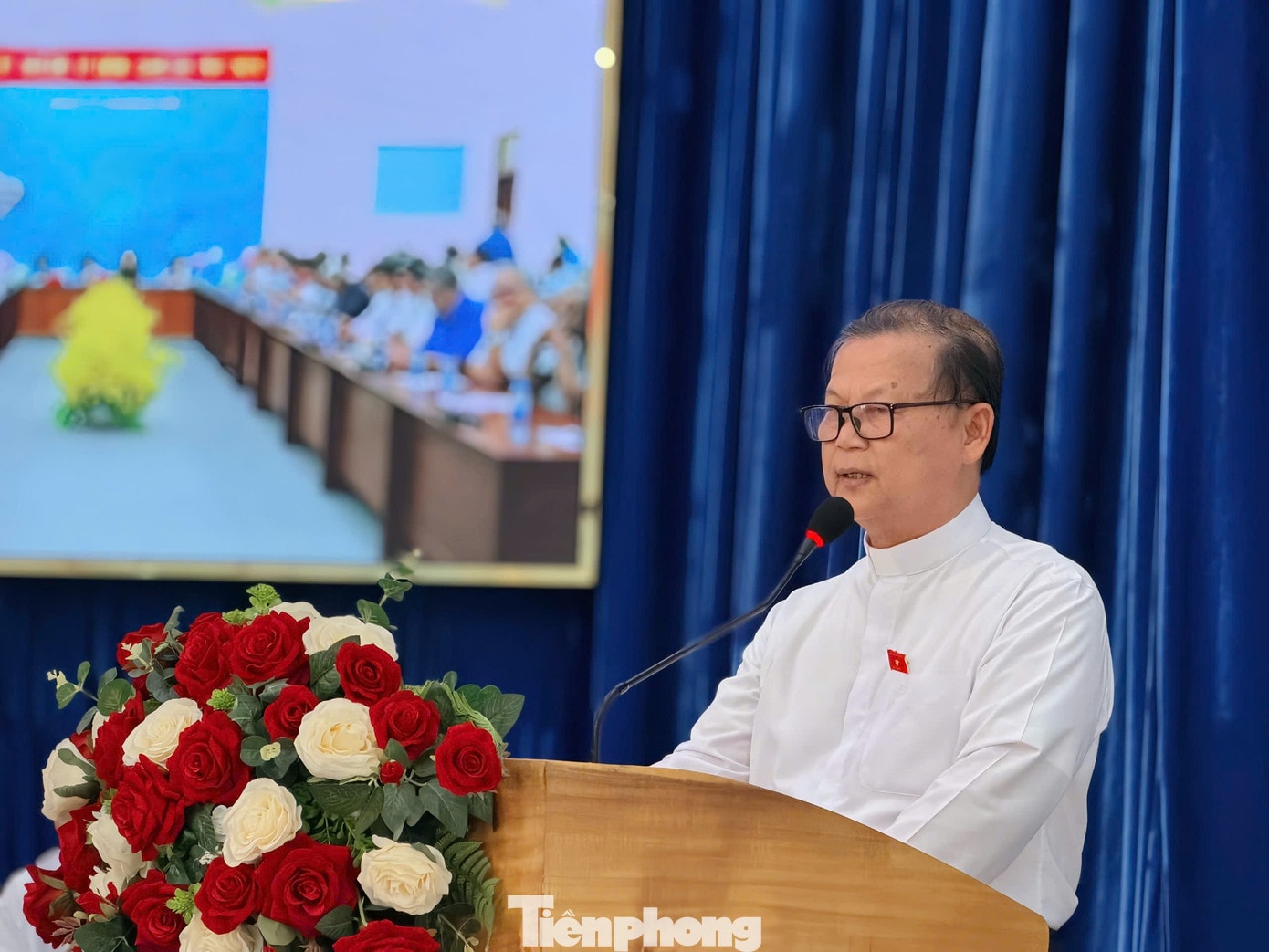 Ứng cử viên ĐBQH Nguyễn Văn Riễn. tp-cu-tri-6.jpg