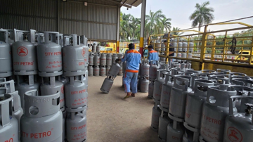 Sau xăng dầu, tới lượt giá gas điều chỉnh
