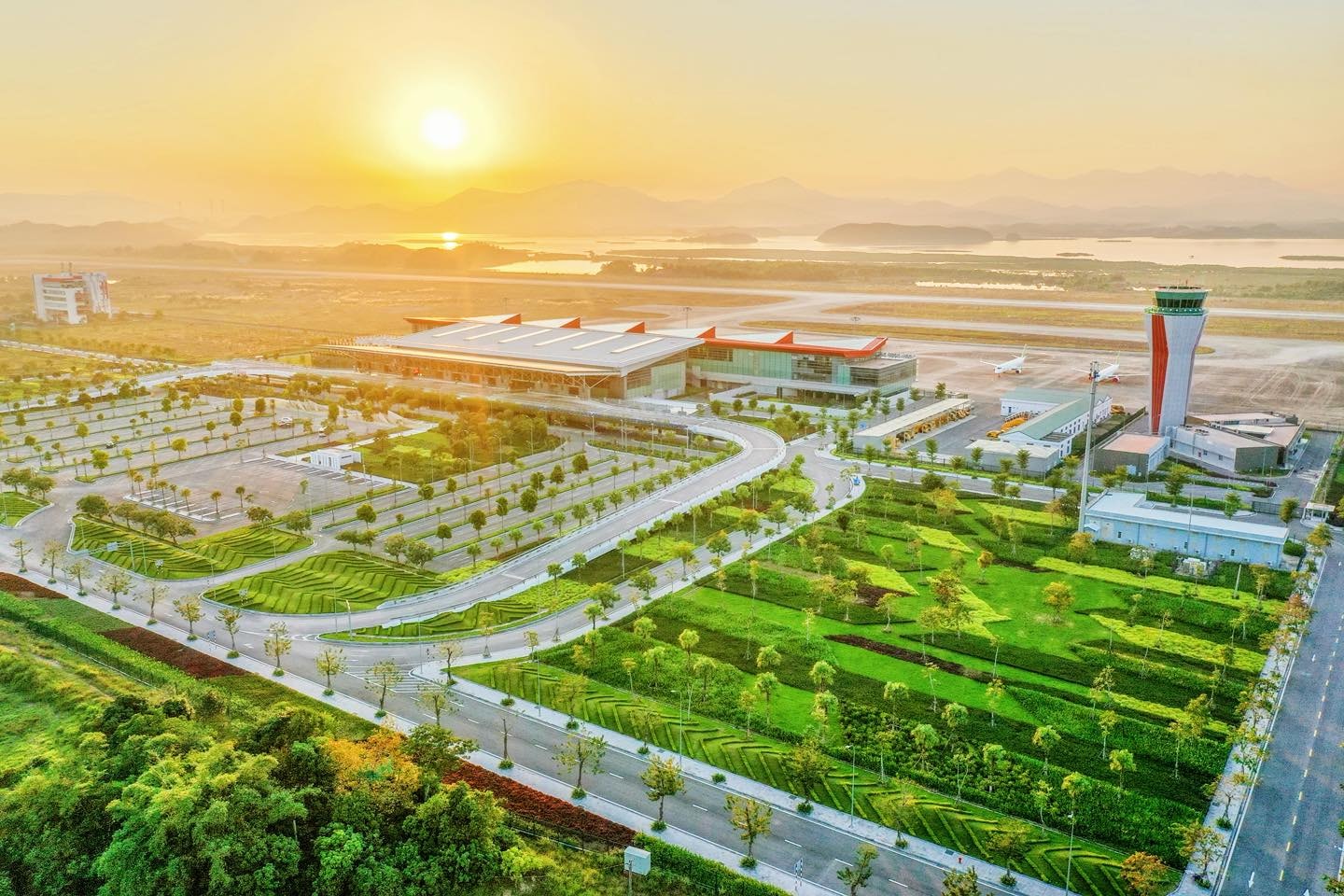 Việt Nam sắp có thêm sân bay quốc tế gần 4.000 tỷ: Động lực mới cho du lịch và kinh tế vùng, tọa lạc tại tỉnh lớn nhất Việt Nam- Ảnh 3.