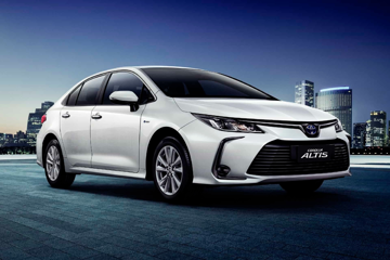 Corolla Altis 2026 lộ diện: Thêm hybrid giá mềm, bỏ luôn động cơ 1.6L, pin bảo hành tới 10 năm