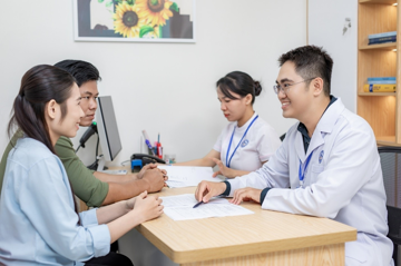 IVF giá hợp lý giúp rút ngắn hành trình tìm con của nhiều gia đình