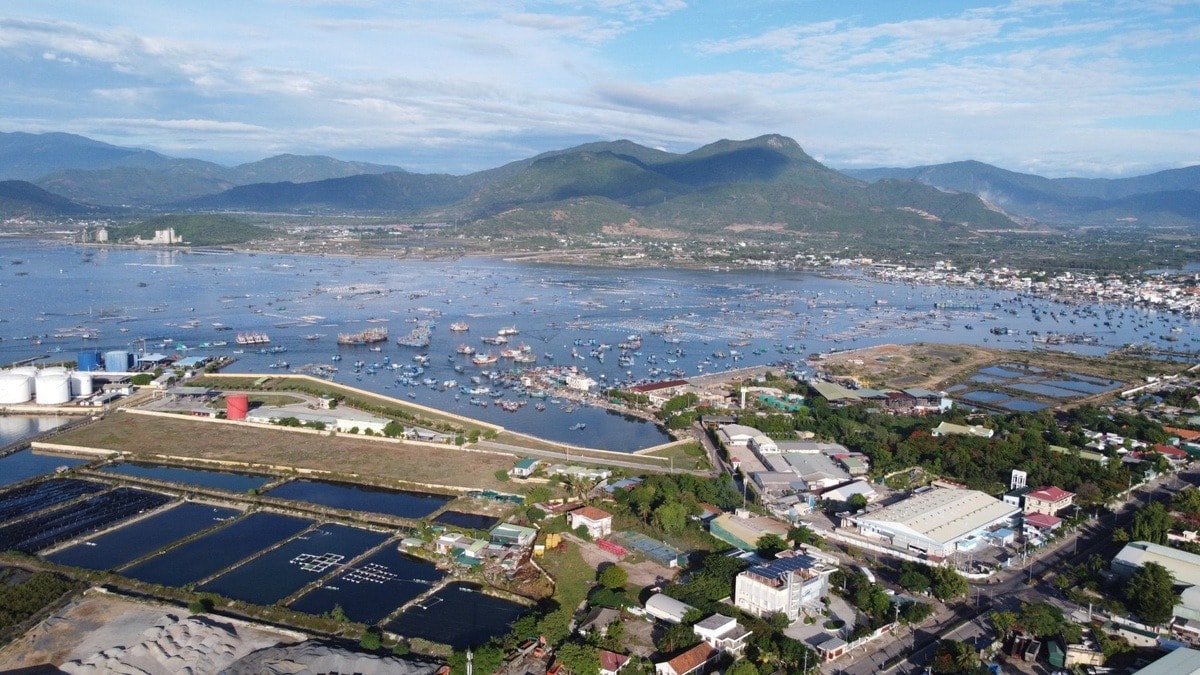 Chỉ 6 ngày nữa, chính thức có đường bay thẳng nối thông đặc khu lớn bậc nhất cả nước với 'đệ nhất quân cảng' của Việt Nam- Ảnh 3.