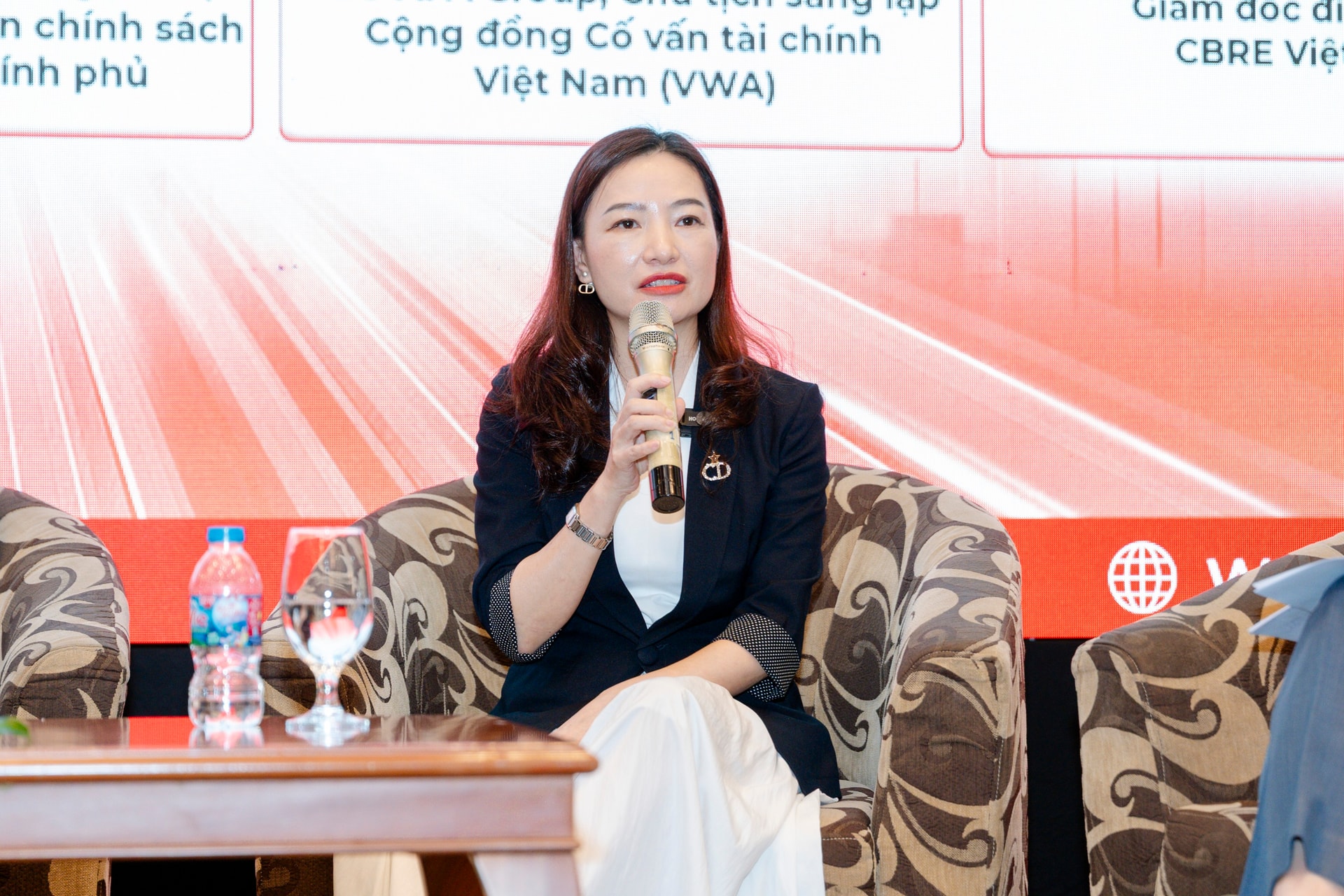 Thị trường bất động sản TP. HCM: Giá căn hộ đang mở ra cơ hội hiếm có cho người mua- Ảnh 4. Thị trường bất động sản TP. HCM: Giá căn hộ đang mở ra cơ hội hiếm có cho người mua- Ảnh 4.