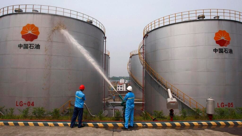 w1024-p16x9-2013-11-12t213040z_1824892755_gm1e9bd0ezf01_rtrmadp_3_china-oil-refining.jpg