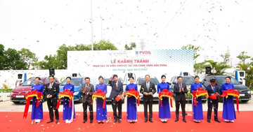 Trạm sạc điện VinFast xuất hiện tại 50% số cửa hàng xăng dầu của PV OIL