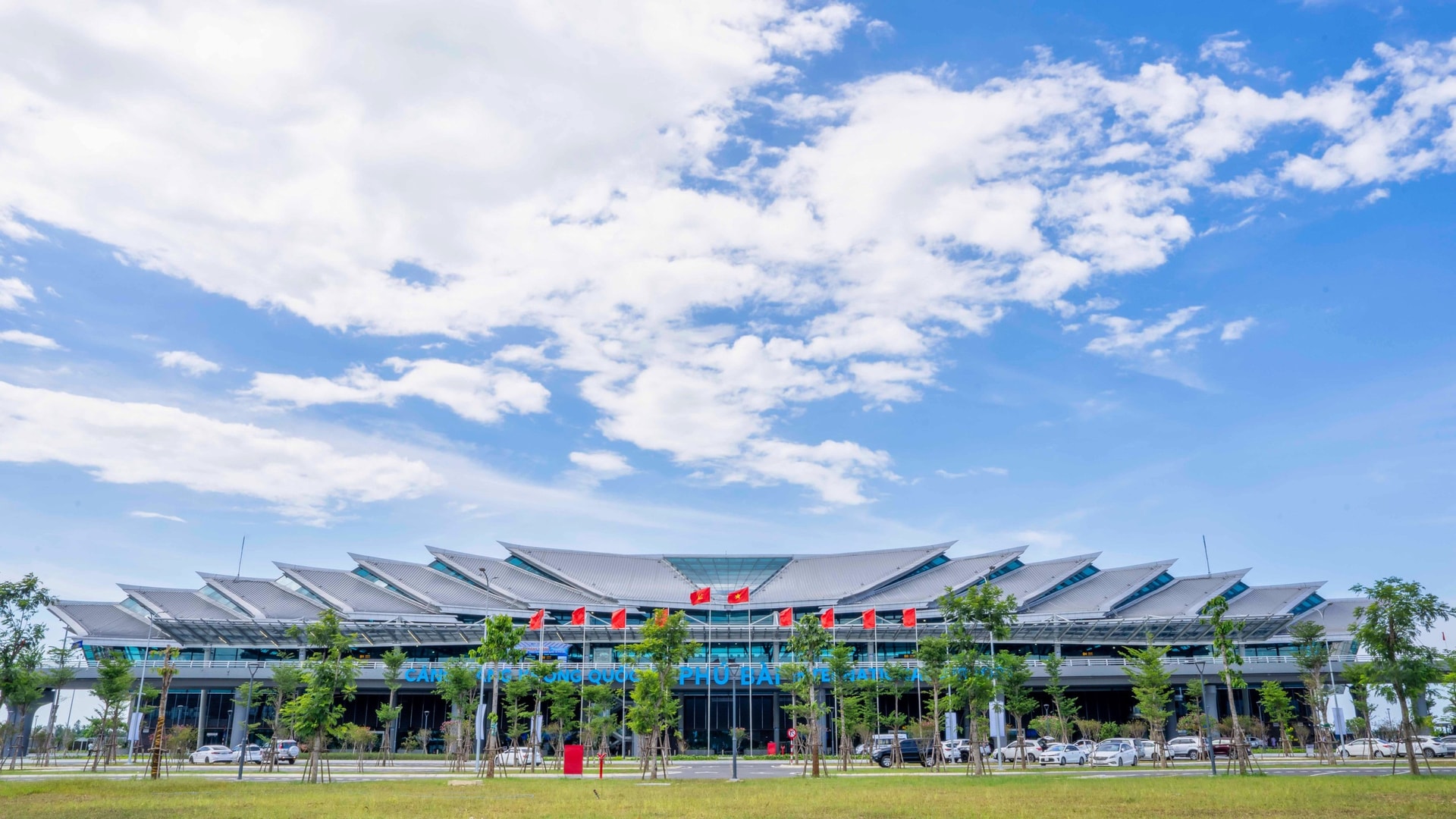 Hàng không Việt Nam vừa ghi nhận dấu ấn chưa từng có: 2 sân bay được vinh danh ở hạng mục an toàn khai thác mặt đất theo chuẩn quốc tế- Ảnh 3. Hàng không Việt Nam vừa ghi nhận dấu ấn chưa từng có: 2 sân bay được vinh danh ở hạng mục an toàn khai thác mặt đất theo chuẩn quốc tế- Ảnh 3.