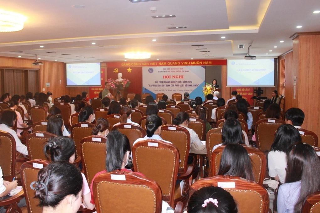 bhxh-doi-thoai-doanh-nghiep-tung-nguyen-2-1774927847431.jpg