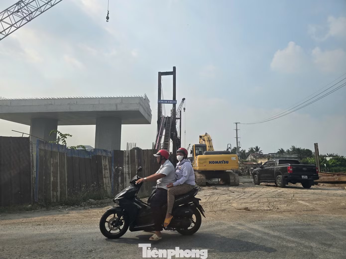 Nhiều dự án trên địa bàn Cần Thơ chậm tiến độ do nhà thầu bị tác động bởi chi phí nhiên liệu, xăng dầu. Giá vật liệu tăng cao: Dự án 'lụt' tiến độ, nhà thầu càng làm càng lỗ - Ảnh 2.