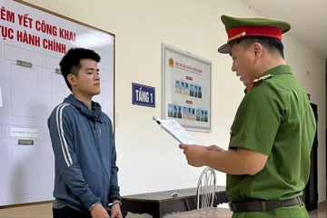 Thi hành lệnh bắt Phan Gia Huy, SN 1998