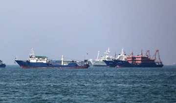 Iran hé lộ thời điểm mở lại eo biển Hormuz