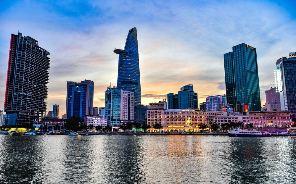 TP. HCM tăng 11 bậc, vươn lên top 3 trung tâm tài chính Đông Nam Á.