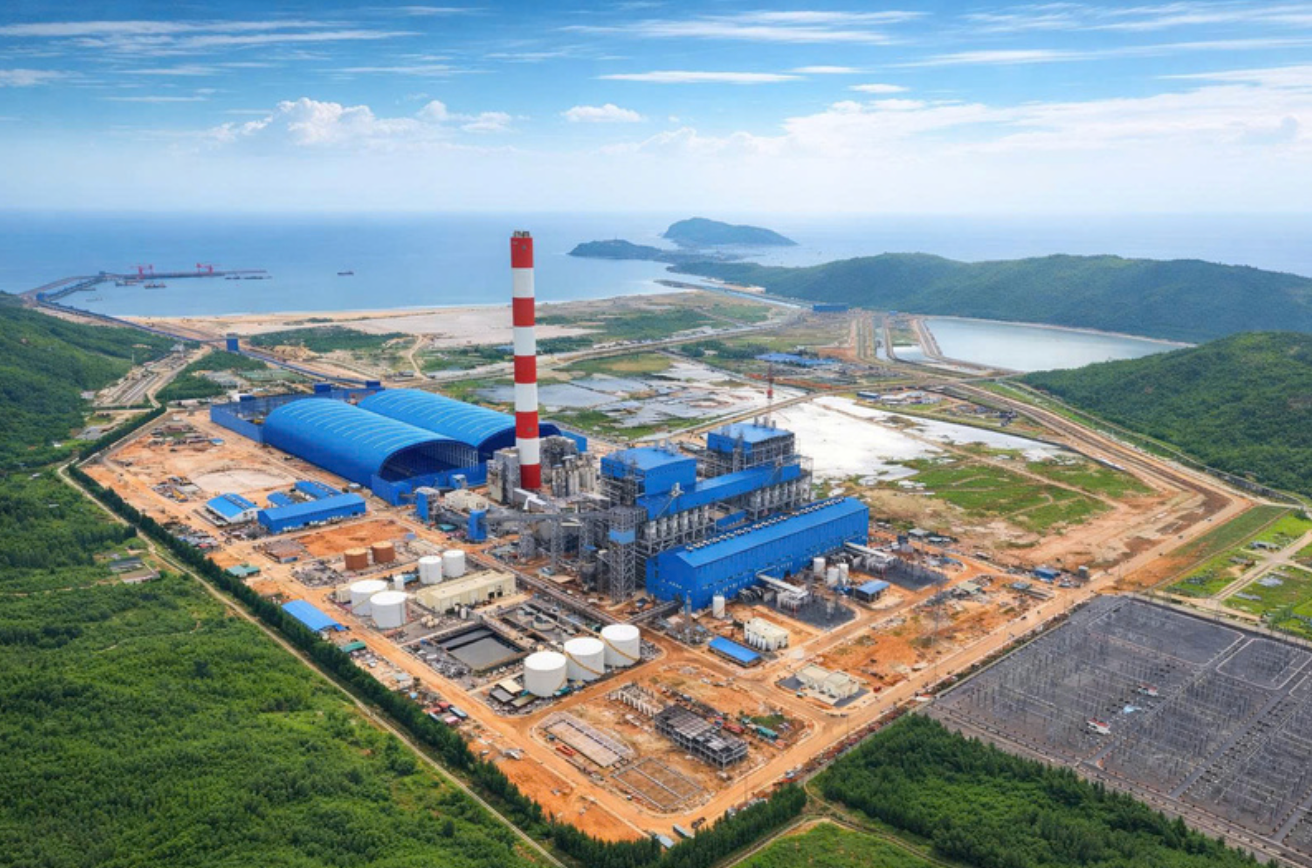 Khoảng 1 tháng nữa, siêu dự án nhiệt điện 42.000 tỷ của EVN sẽ chính thức phát điện thương mại- Ảnh 1. Khoảng 1 tháng nữa, siêu dự án nhiệt điện 42.000 tỷ của EVN sẽ chính thức phát điện thương mại- Ảnh 1.
