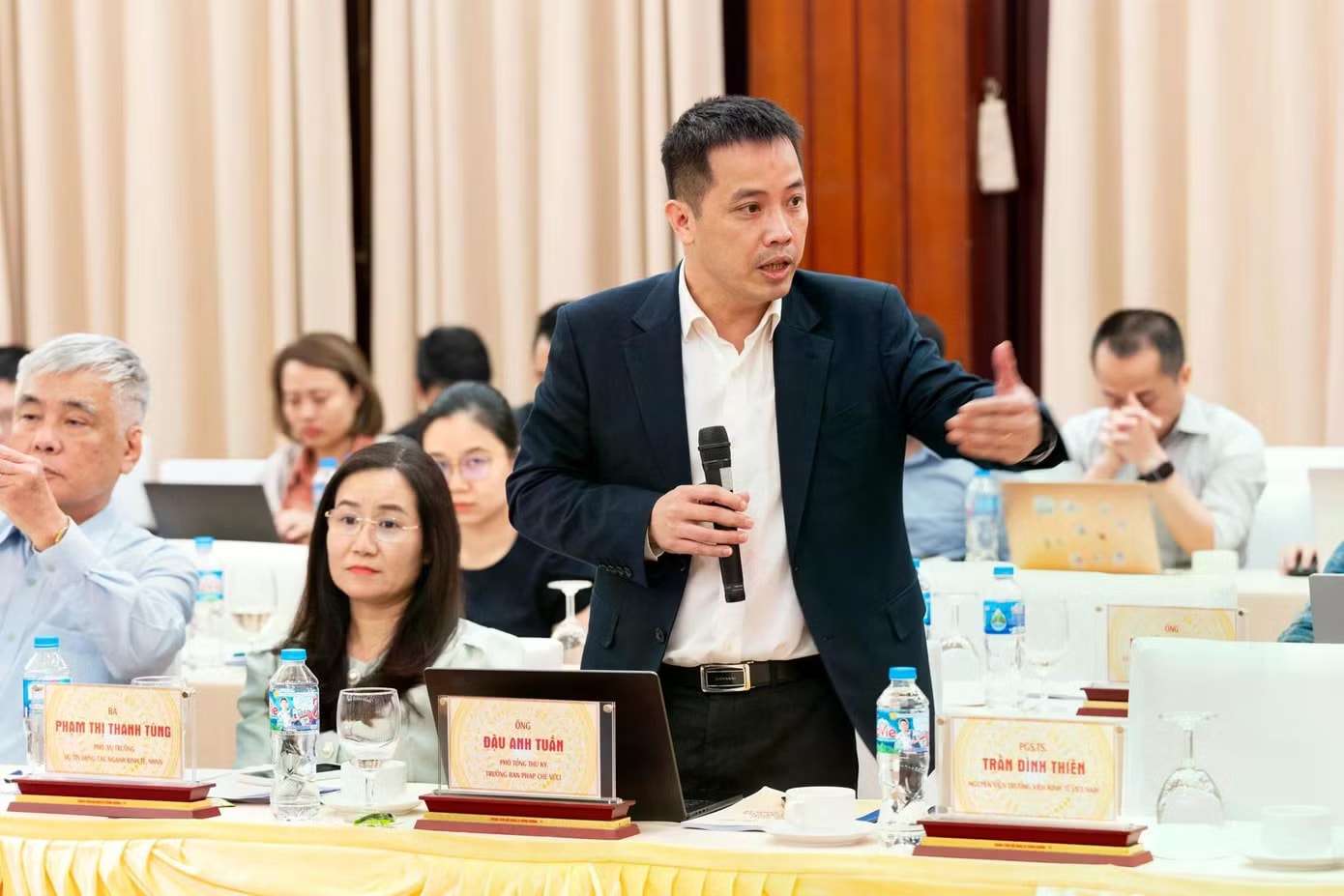 Ông Đậu Anh Tuấn - Phó Tổng Thư ký VCCI. Ảnh: NĐT. Nhiều địa phương mới 'đếm' doanh nghiệp... trên giấy - Ảnh 2.