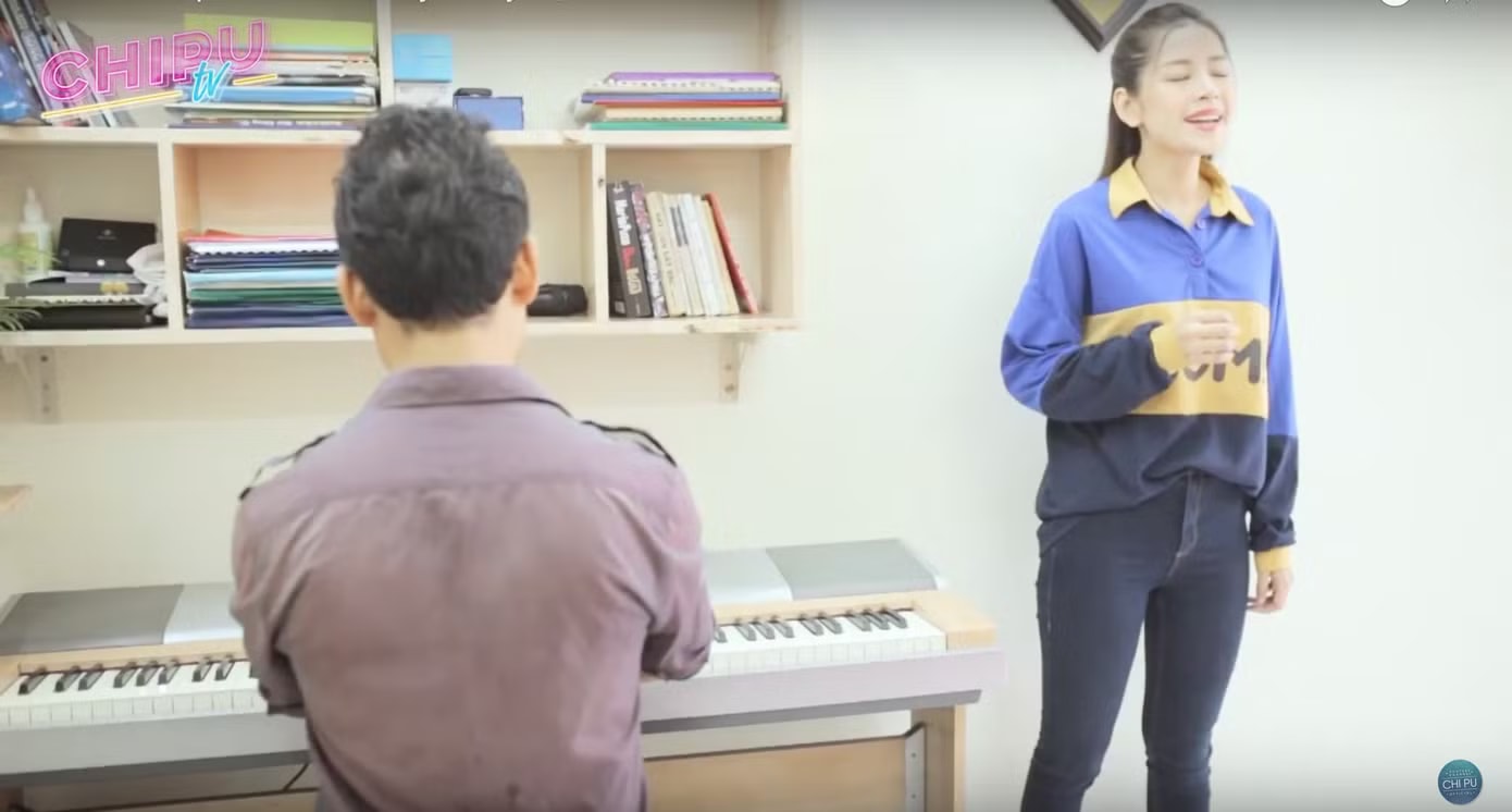 Nghệ sĩ buộc phải đầu tư vào việc rèn luyện giọng hát, nâng cao kỹ năng thanh nhạc để thích nghi với lệnh cấm hát nhép. Đề xuất 'sát hạch hát live' cho ca sĩ Việt - Ảnh 1.