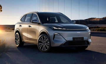 Bất ngờ hãng ô tô Trung Quốc sử dụng công nghệ hybrid đạt kỷ lục Guinness: 'Ăn' xăng ít hơn xe máy, Toyota cũng phải dè chừng