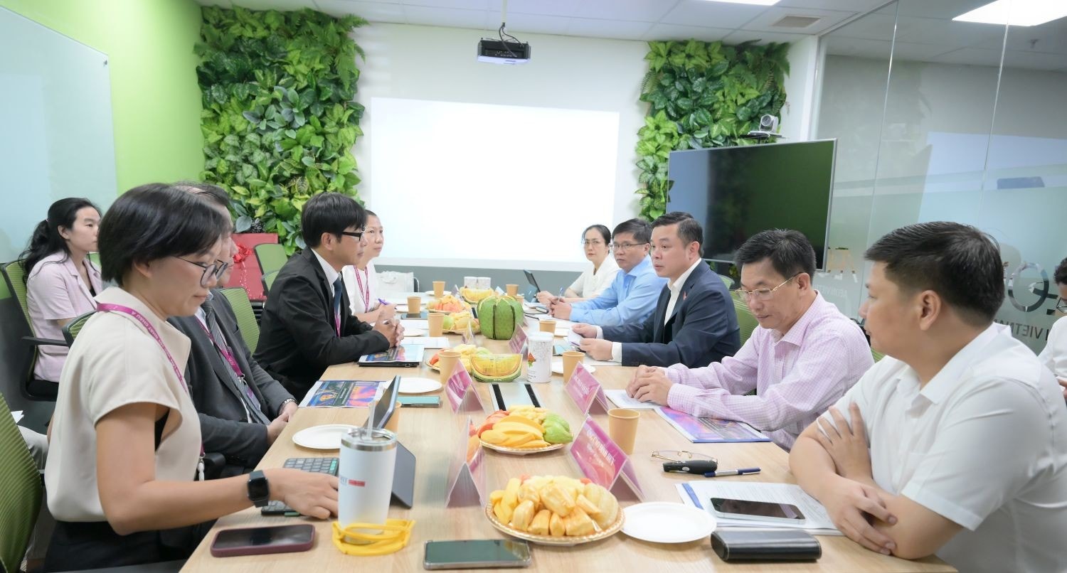 Hình ảnh tại buổi làm việc. Nguồn ảnh: UBND tỉnh Đắk Lắk Hình ảnh tại buổi làm việc. Nguồn ảnh: UBND tỉnh Đắk Lắk