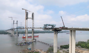Khoảng 1 tháng nữa, cây cầu có tĩnh không thông thuyền cao nhất Việt Nam sẽ hợp long: Hàng triệu người dân miền Nam sắp hưởng lợi lớn?