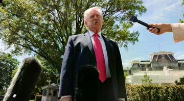 Tổng thống Mỹ Trump đưa ra tuyên bố quan trọng về uranium làm giàu của Iran