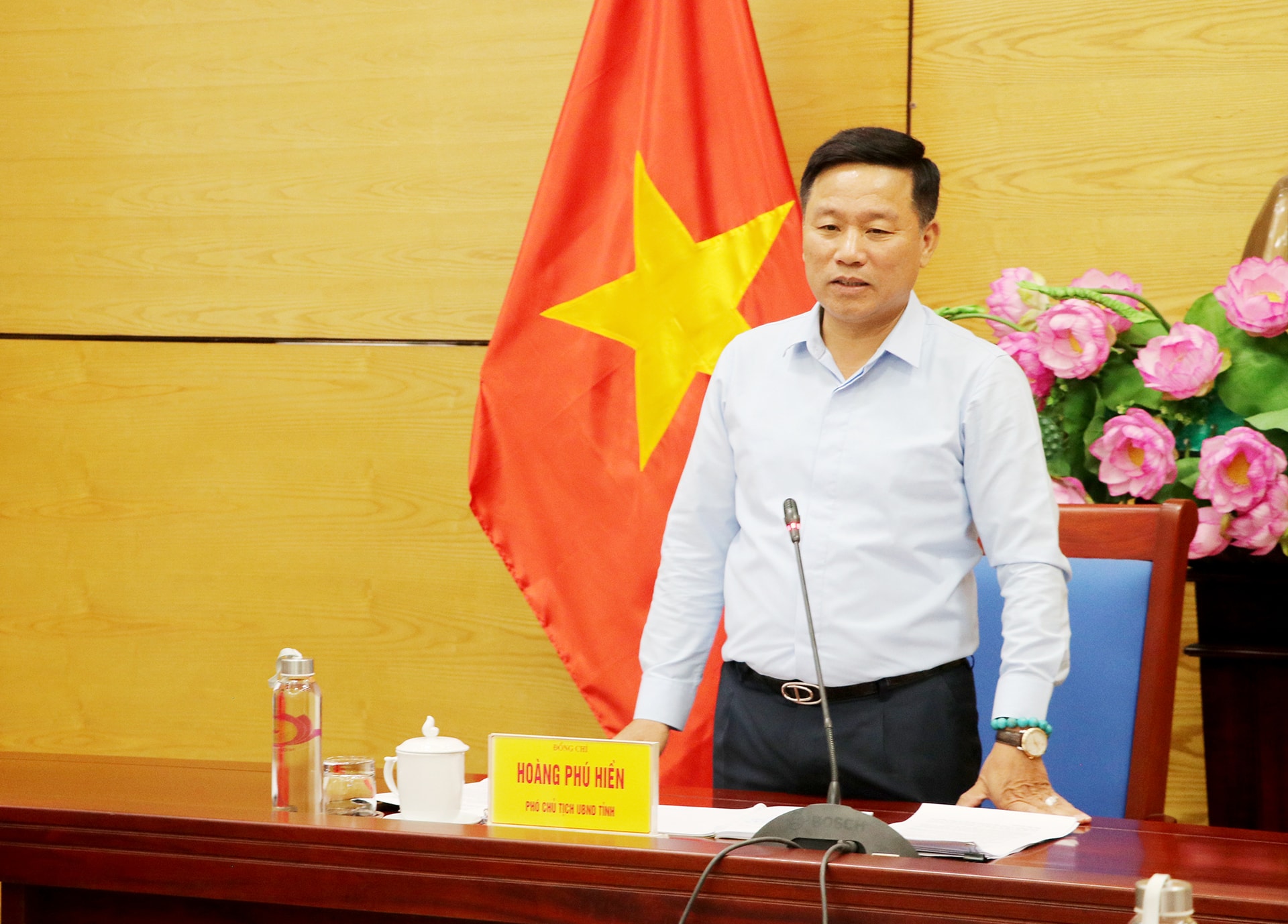 Phó Chủ tịch UBND tỉnh Nghệ An chủ trì cuộc họp. Nguồn ảnh: UBND tỉnh Nghệ An Phó Chủ tịch UBND tỉnh Nghệ An chủ trì cuộc họp. Nguồn ảnh: UBND tỉnh Nghệ An