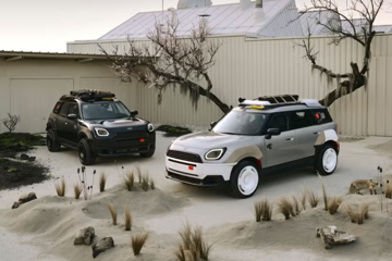 Cận cảnh hai chiếc Mini Countryman độc đáo nhất thế giới