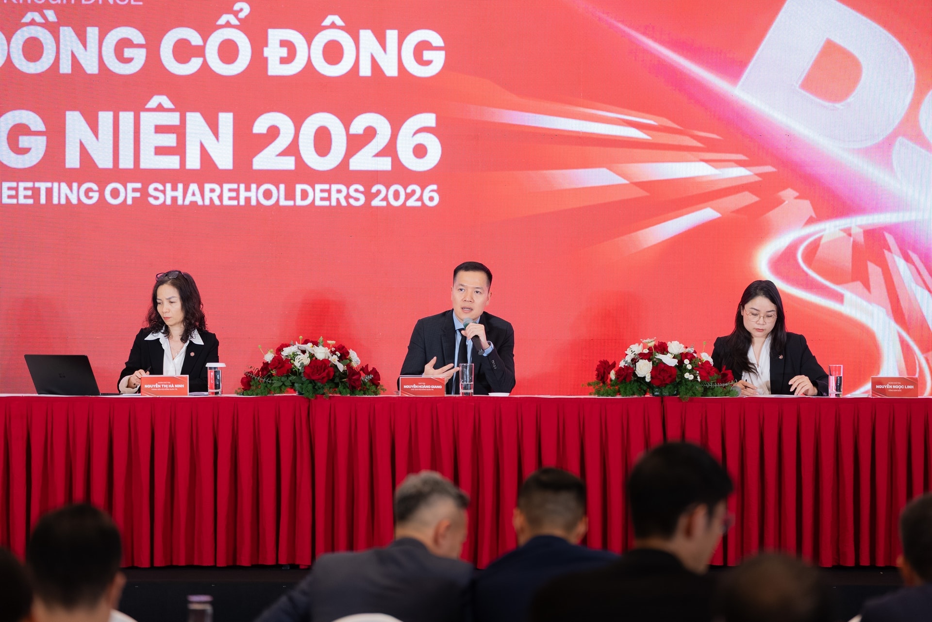Ban lãnh đạo DNSE tại Đại hội đồng cổ đông thường niên 2026 (3)