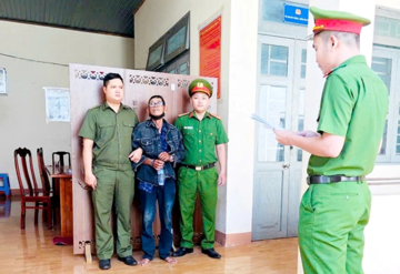 Bắt khẩn cấp đối tượng 19 tiền án Bình ‘chôm’, 66 tuổi