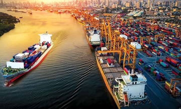Xuất nhập khẩu vượt 297 tỷ USD, nhập siêu nới lên gần 8 tỷ USD