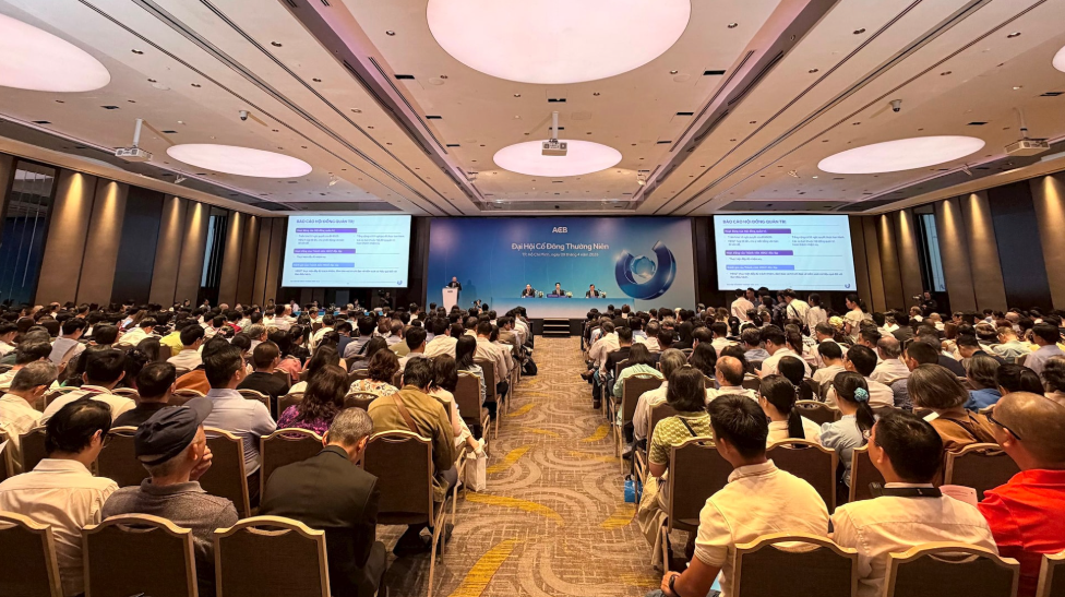 Thấy gì từ bức tranh cổ đông doanh nghiệp mùa ĐHCĐ 2026? - Ảnh 2.