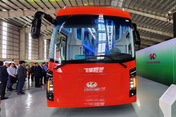 Mẫu xe khách giường nằm thuần điện đầu tiên tại Đông Nam Á vừa xuất xưởng ở Việt Nam đã chính thức chạy thử