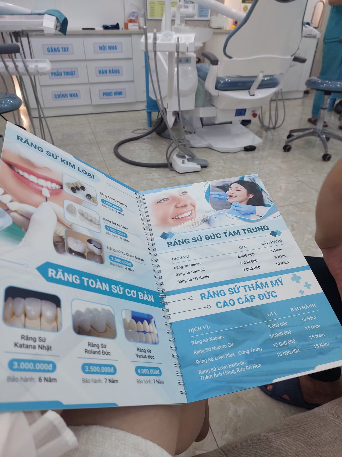 Bảng báo giá răng sứ Góc khuất phòng khám nha khoa: Vạch chiêu moi tiền làm răng sứ - Ảnh 3.