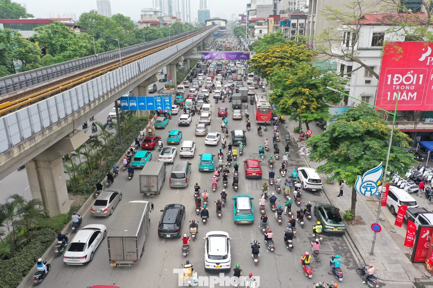 Hà Nội: CSGT dùng flycam kết hợp camera AI xử lý xe dừng đỗ sai quy định - Ảnh 4.