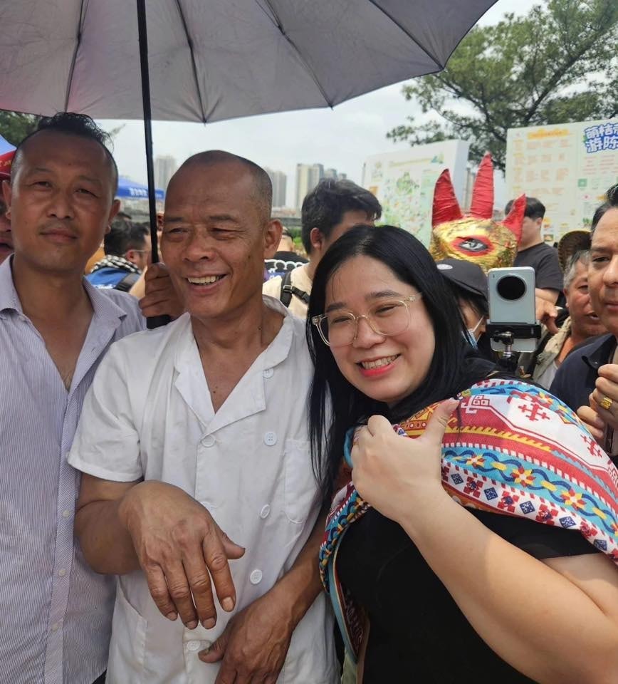 quan-lau-ga-duoi-khach-3.jpg