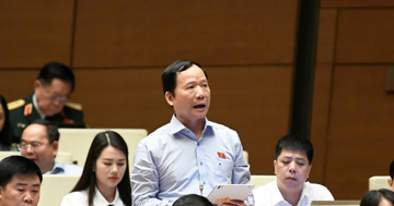 'Công chức cấp xã ở một số nơi còn thiếu về số lượng và rất thiếu người chuyên môn sâu'