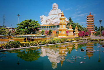 'Đại công trình' 250 tấn đưa Việt Nam đứng chung BXH thế giới với Trung Quốc, Thái Lan: Tọa lạc tại ngôi chùa lập kỷ lục nổi tiếng