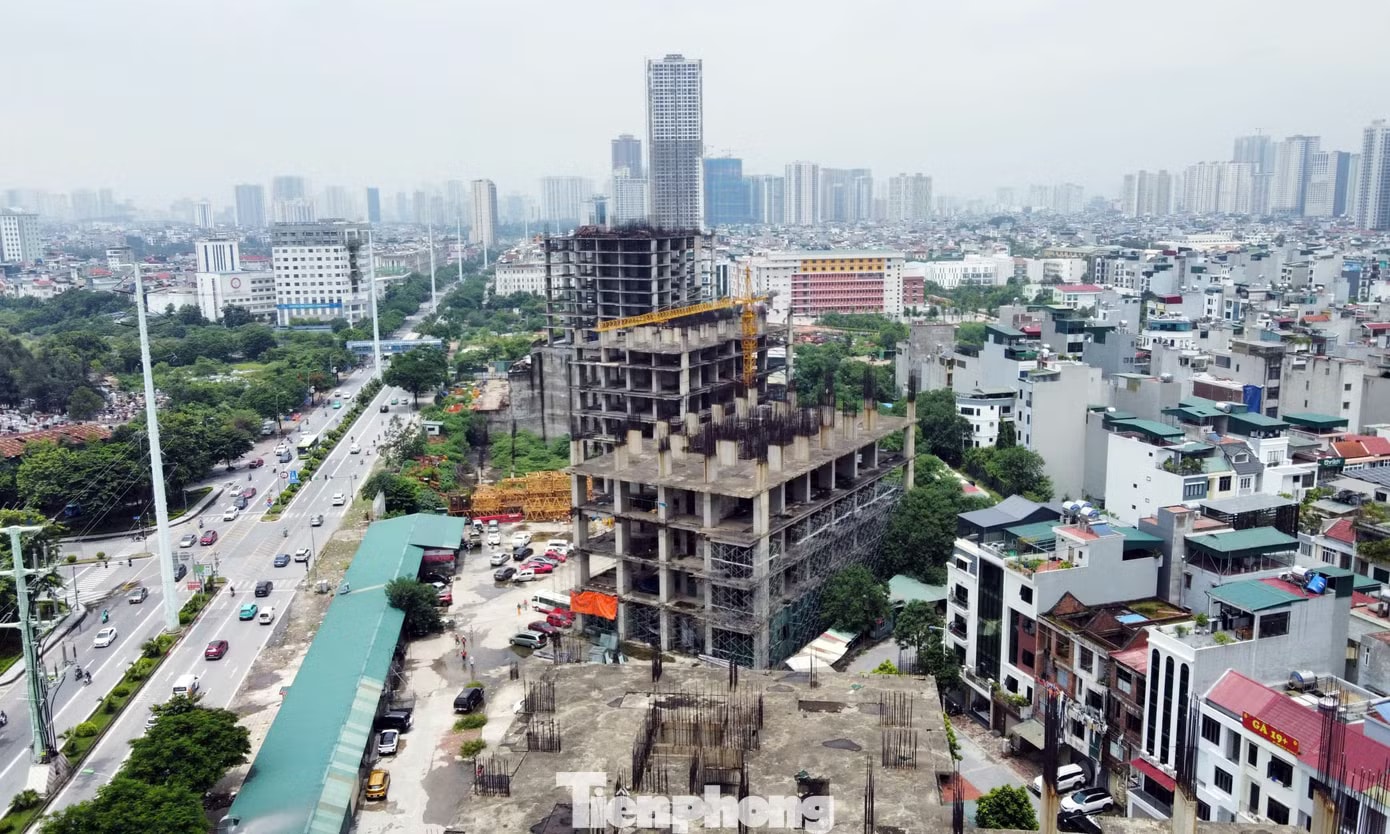 Cận cảnh 'siêu dự án' Usilk City vỡ tiến độ vì hơn 5.300 tỷ bán nhà bị dùng cho mục đích khác - Ảnh 3.