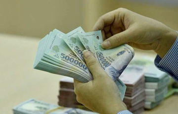 Lãi suất huy động giảm nhưng... không đáng kể