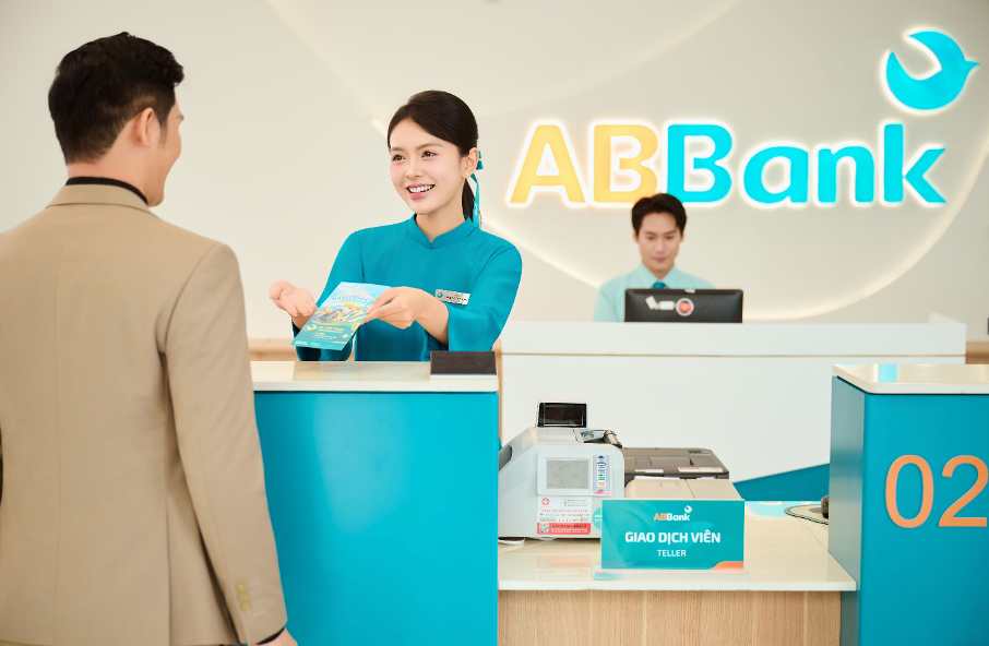 Sau mức tăng lợi nhuận hơn 352% so với 2024, nội dung nào sẽ là tâm điểm tại ĐHĐCĐ 2026 của ABBank? - Ảnh 1.