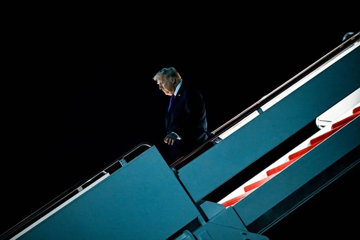 Chính quyền Trump bắt đầu hoàn trả 166 tỷ USD tiền thuế đối ứng, cộng thêm 22 triệu USD tiền lãi mỗi ngày